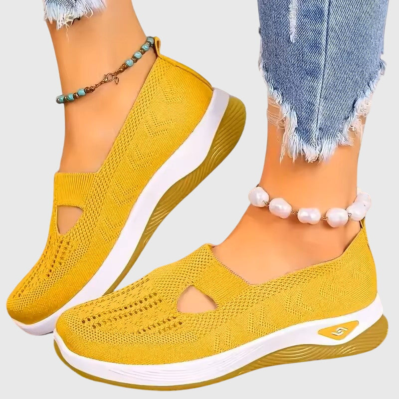 Liora Light Yellow