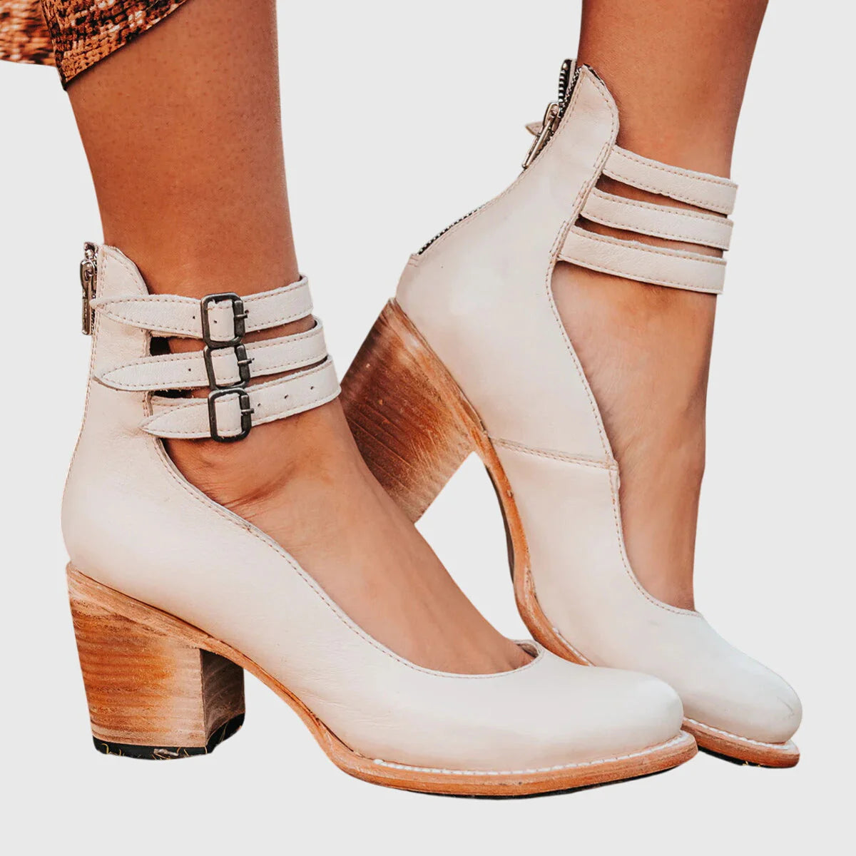 Velourra | Elegant and Comfortable Sandals