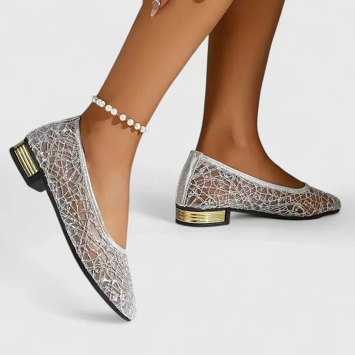Avoria Lace Shoes detail