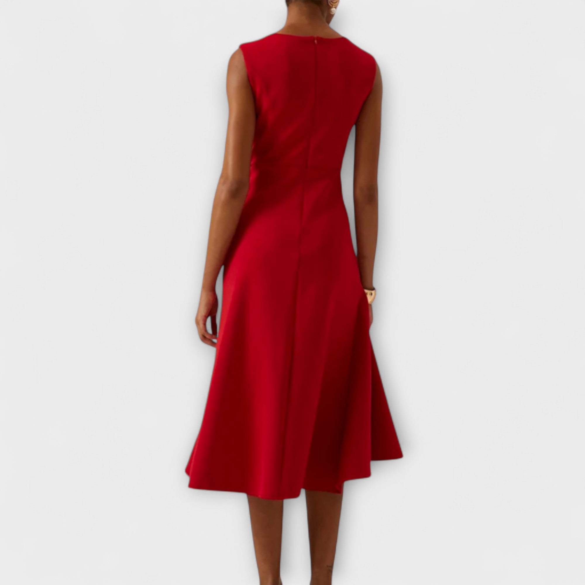 Vivienne Sophisticated Midi Dress detail view