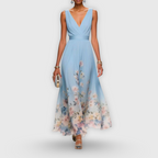 Lunara Elegant Dress Light Blue