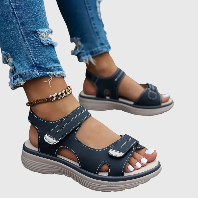 Solene Cushioned Sandals detail