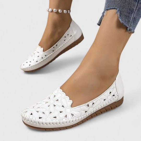 Coralie sandals detail