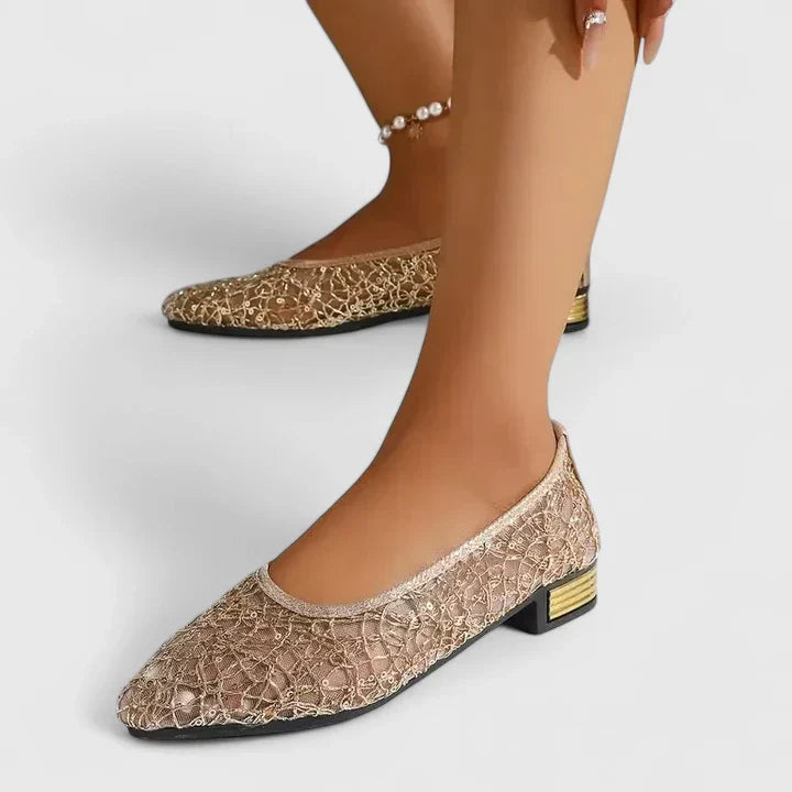 Avoria Lace Shoes detail