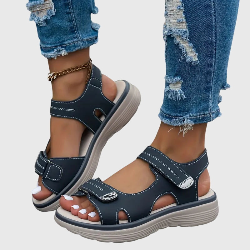 Solene Cushioned Sandals in blue