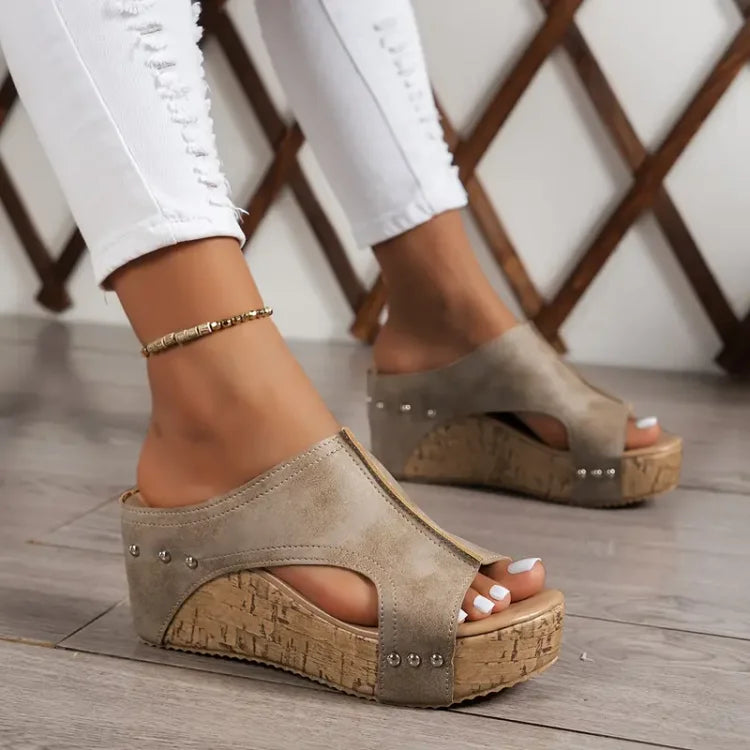 Odette | Women's Cushioned Strap Sandals