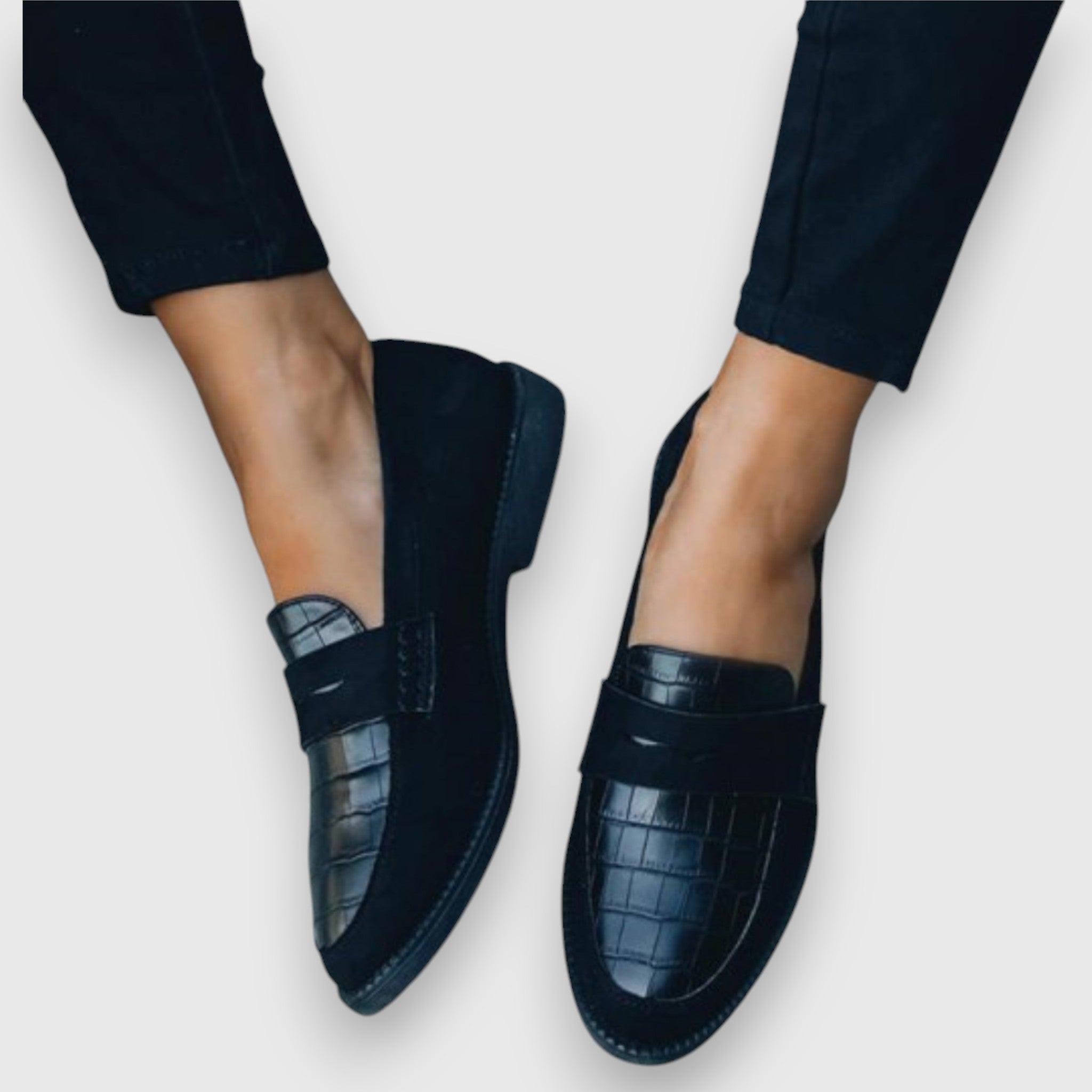 Delphine Orthopedic Loafers Black