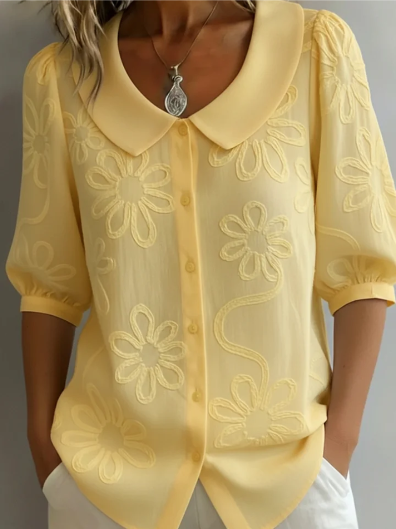 Blouse in yellow