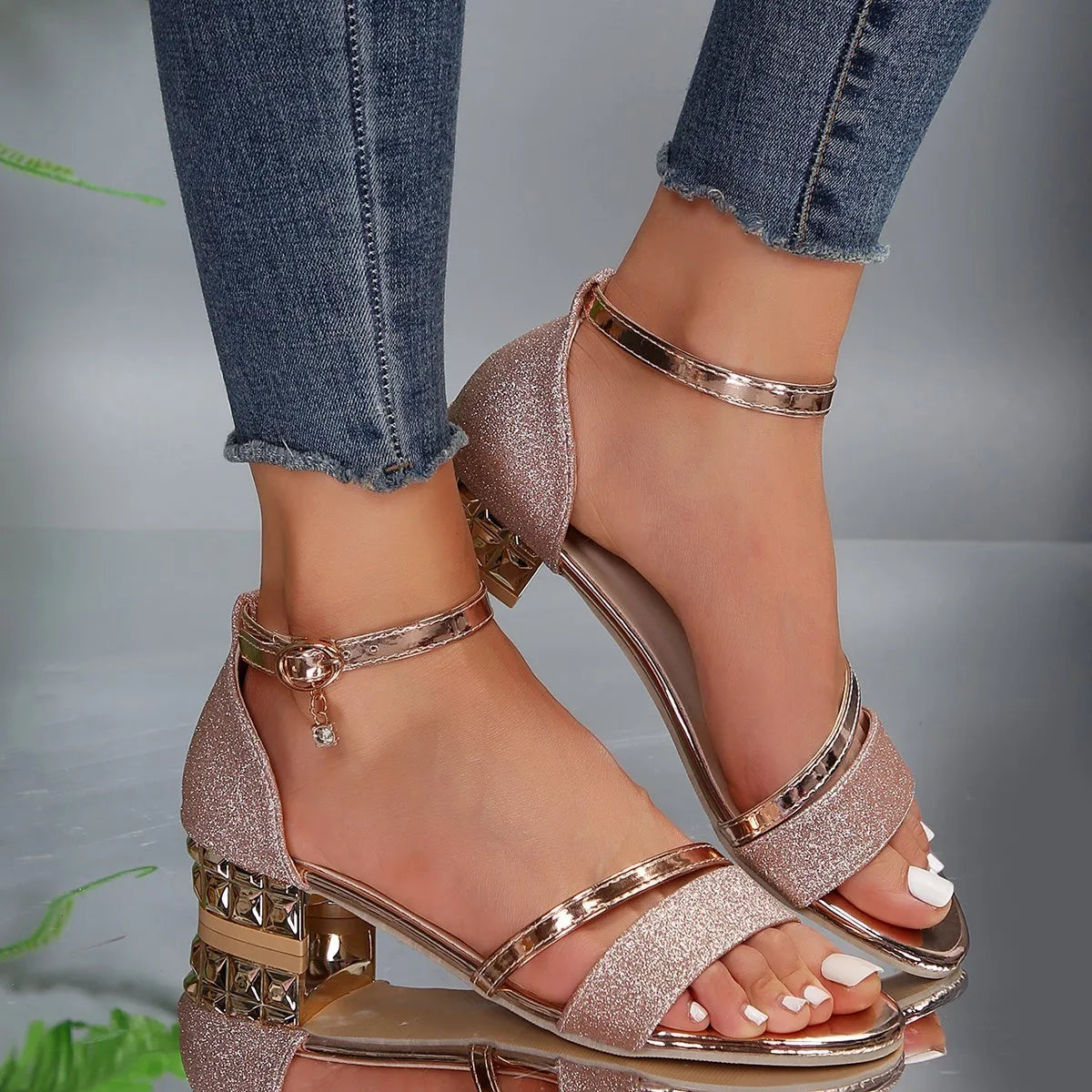 Alison Orthopedic Sandals detail