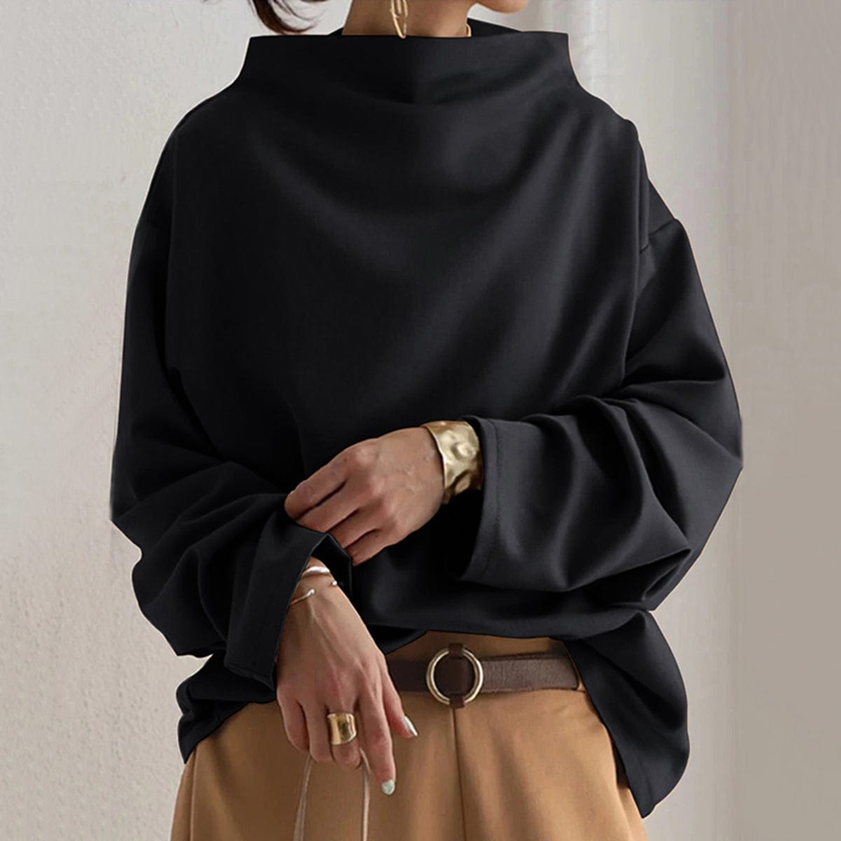 Solene Sophisticated Top Black