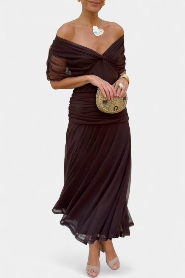 Anneliese front