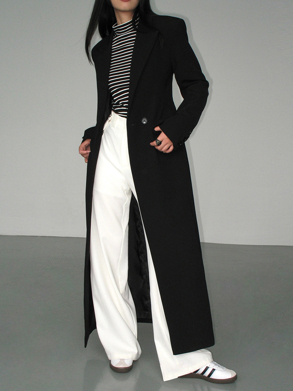 Collar Pocket Blazer Coat in Black
