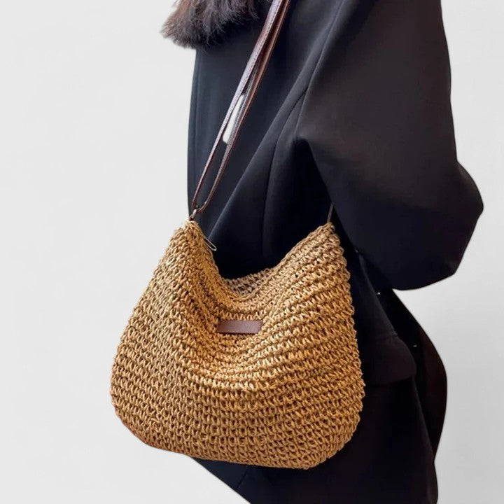 Marlowe sling bag detail
