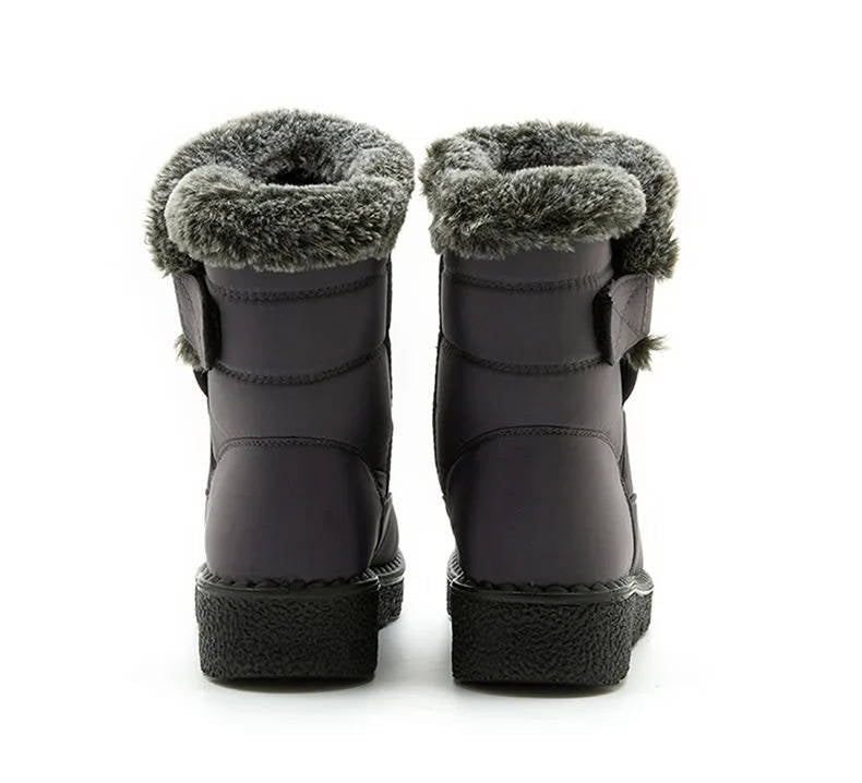 Snow boots detail