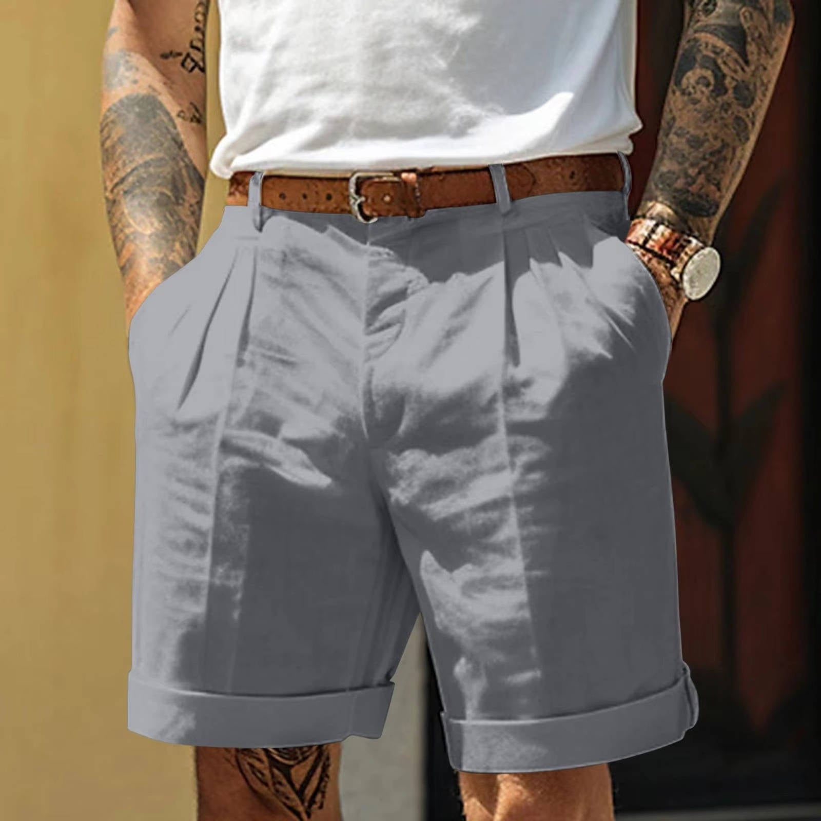 Pleated Shorts Gray