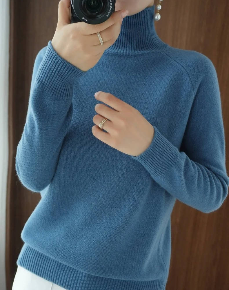 Cassia | Women's Cashmere Turtleneck Sweater
