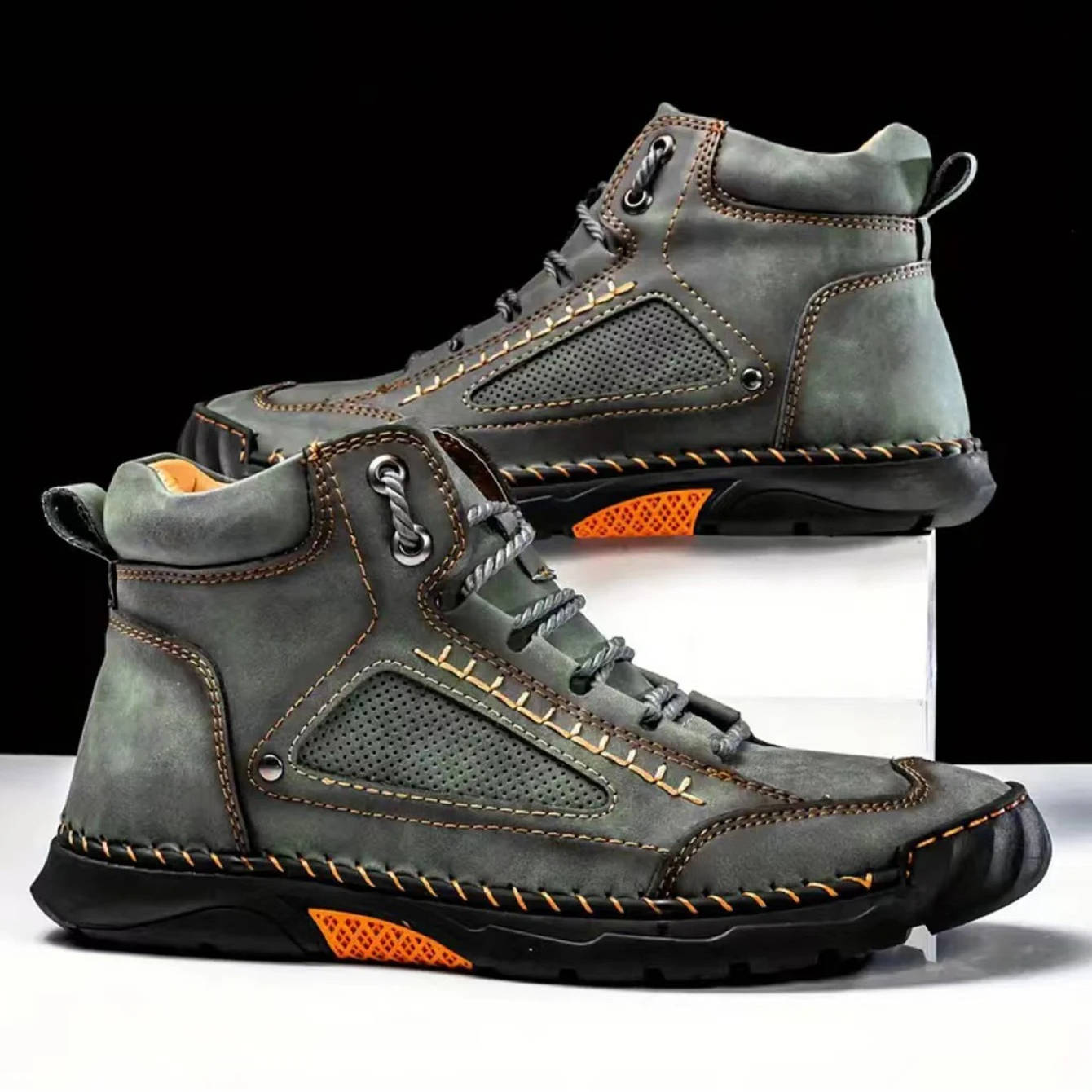 Men's Leather Hiking Boots - Green
