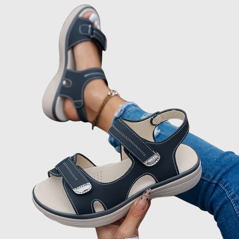 Solene Cushioned Sandals detail