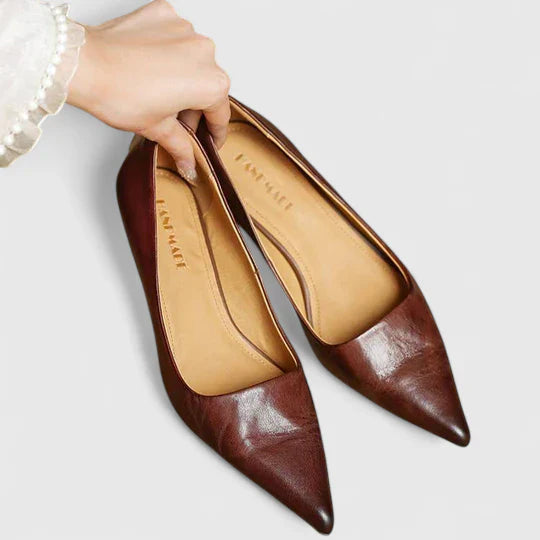 Vivienne Orthopedic Heels detail
