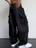 Men's Baggy Cargo Pants detail