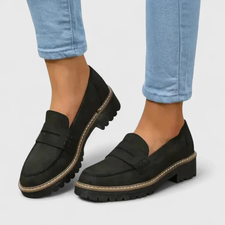 Marlowe Loafers in black