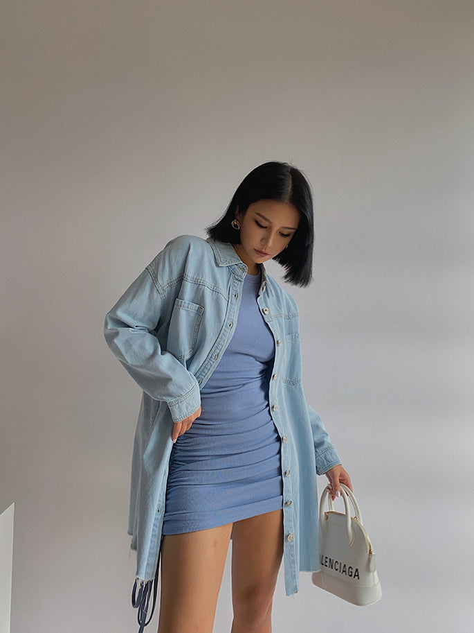 Light blue denim jacket for women medium length street style
