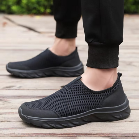 Lightweight Men's Slip On Casual Sneakers for Everyday Comfort