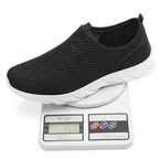 Lightweight Men's Slip On Casual Sneakers for Everyday Comfort