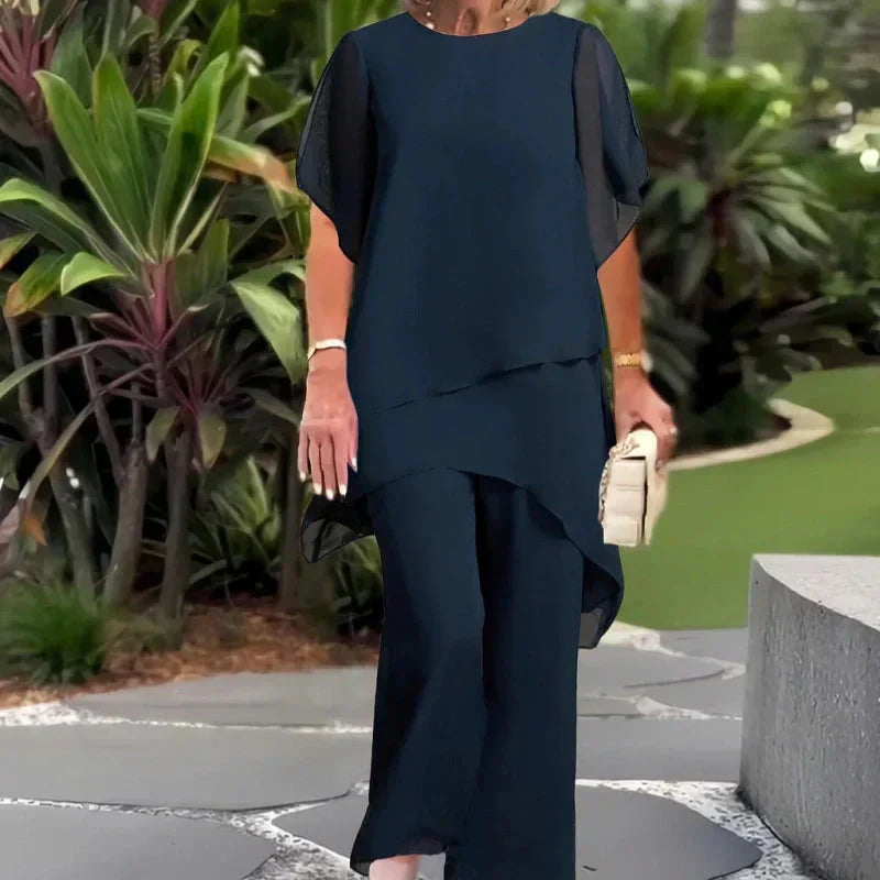 Palazzo pants set detail